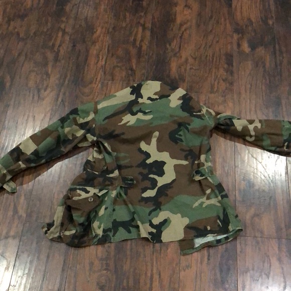 Vintage Woodland Camo Combat Jacket no size but fits small to medium - Picture 3 of 5